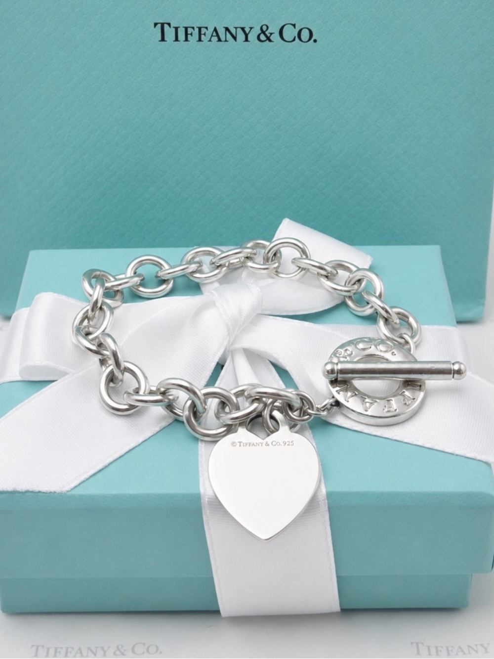 Tiffany & Co. 8" Heart Tag Charm Toggle Bracelet Sterling Silver 925 Gift Box - Picture 7 of 11